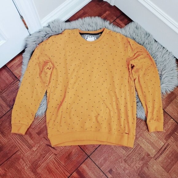 Denim & Flower Ricky Singh Gold Striped Crewneck Sweatshirt- New Without Tags - Picture 1 of 9